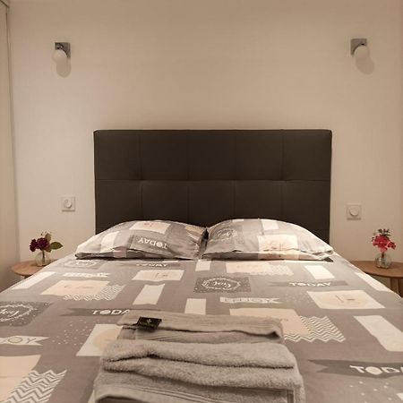 Appartement calme Saint-Maixent-lʼÉcole Extérieur photo