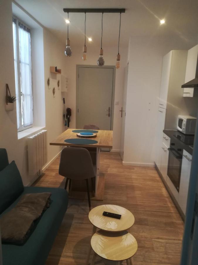Appartement calme Saint-Maixent-lʼÉcole Extérieur photo