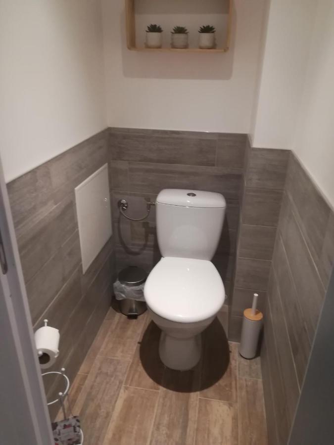 Appartement calme Saint-Maixent-lʼÉcole Extérieur photo