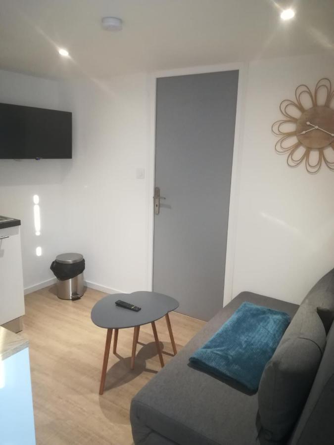 Appartement calme Saint-Maixent-lʼÉcole Extérieur photo